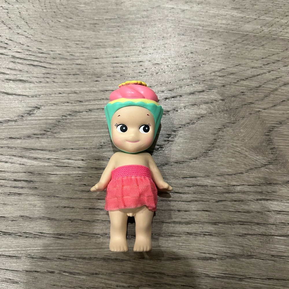 Sonny angel cupcake 🧁